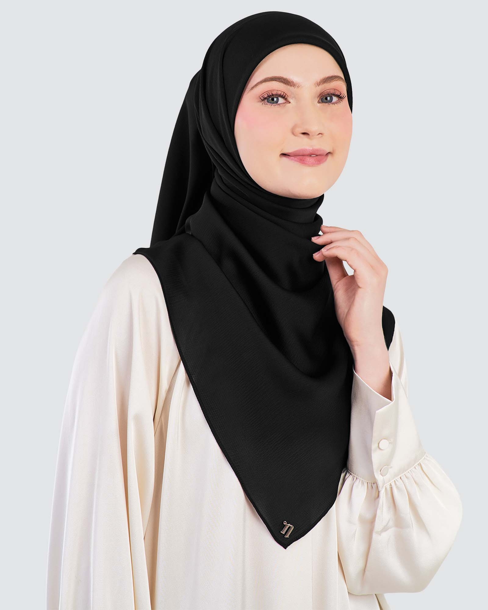 WAFFLE CHIFFON SQUARE - BLACK