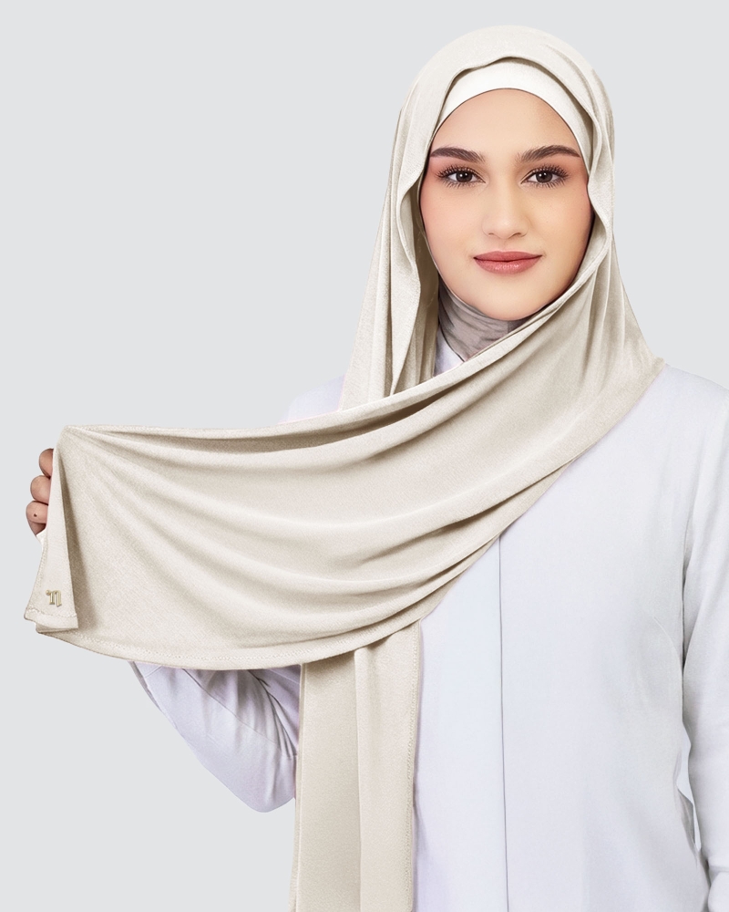 Image of HOODIE SHAWL