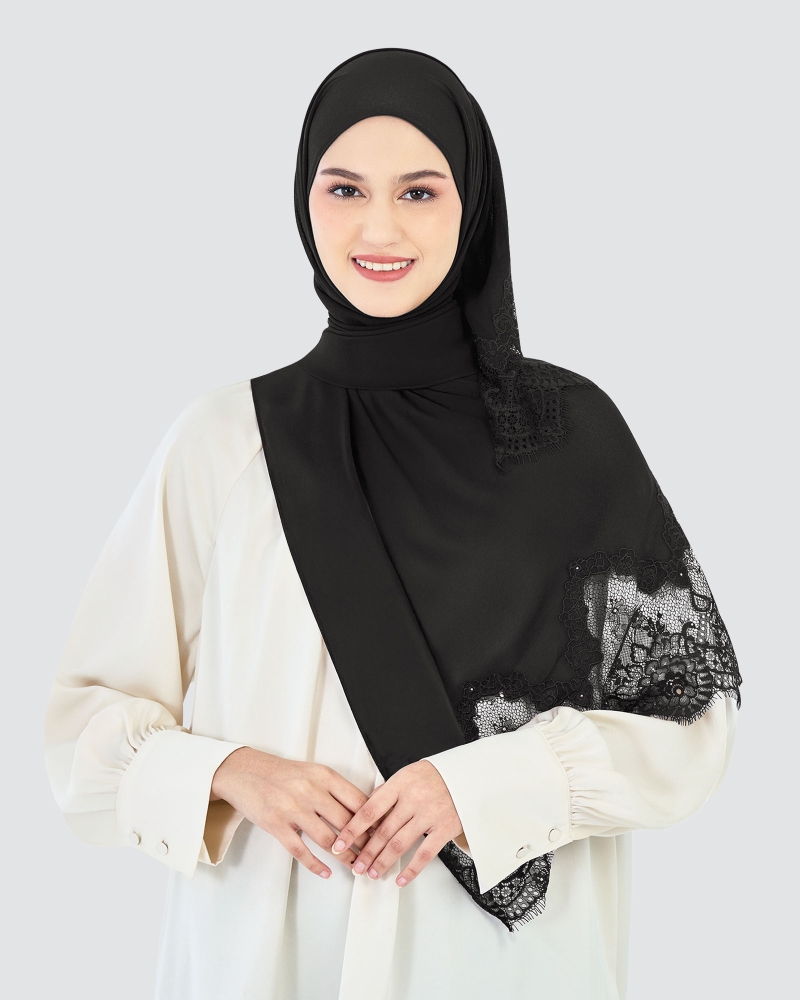 Image of JULIET LACE CRYSTAL SHAWL