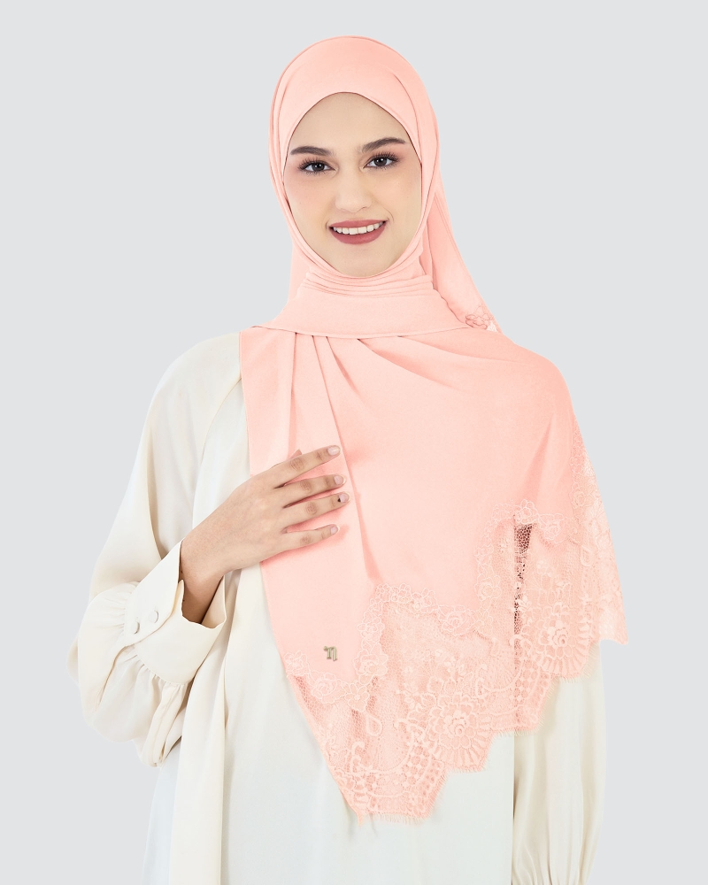 Image of JULIET LACE CRYSTAL SHAWL