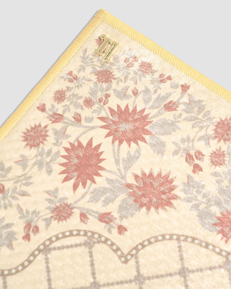 Image of NASIM MINI SEJADAH - CREAM