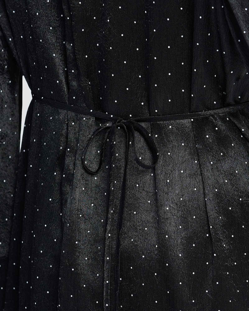 Image of NURA KAFTAN