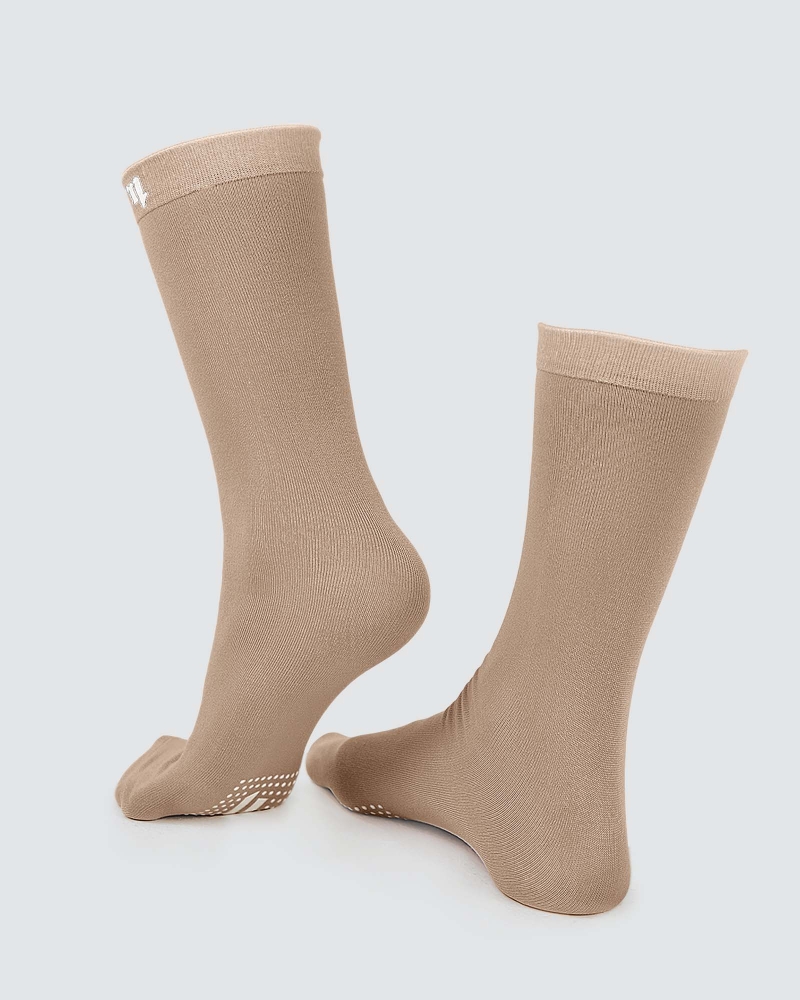 Image of NWEAR ASRAH SOCKS - BROWN